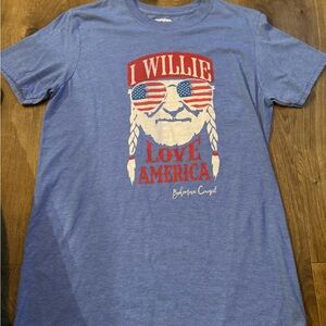 Bohemian Cowgirl Willie Love America Graphic Tee Size M